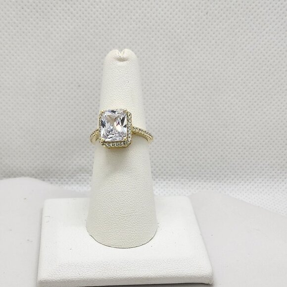 Brand New Sterling Silver 925 Rectangle Gemstone cz Ring - Picture 1 of 5